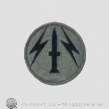 US Army Shoulder Sleeve Insignia: 56th Field Artillery Command.