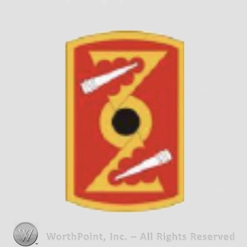 US Army Shoulder Sleeve Insignia: 72nd Field Artillery Brigade.