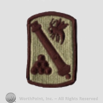 US Army Shoulder Sleeve Insignia: 113rd Field Artillery Brigade.