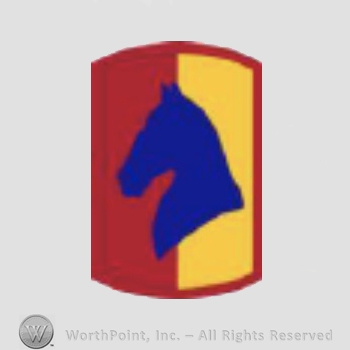 US Army Shoulder Sleeve Insignia: 138th Field Artillery Brigade.