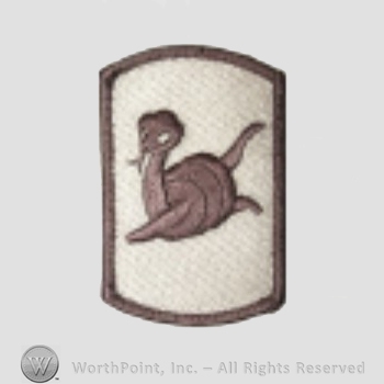 US Army Shoulder Sleeve Insignia: 153rd Field Artillery Brigade.