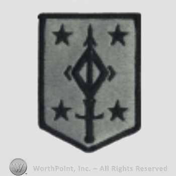US Army Shoulder Sleeve Insignia: 4th Maneuver Enhancement Brigade.