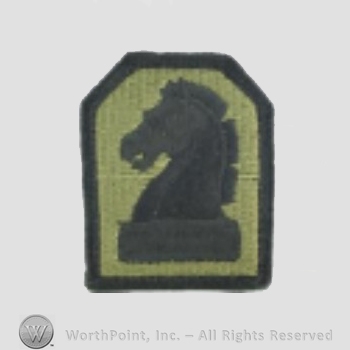 US Army Shoulder Sleeve Insignia: 2nd Military Intelligence Command.
