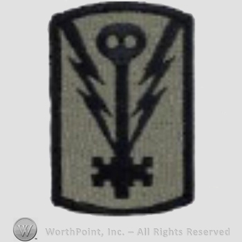 US Army Shoulder Sleeve Insignia: 501st Military Intelligence Brigade.