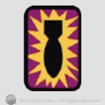 US Army Shoulder Sleeve Insignia: 52nd Ordnance Group.