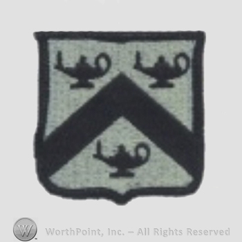 US Army Shoulder Sleeve Insignia: Command and General Staff College and Combined Arms Center and Fort Leavenworth.
