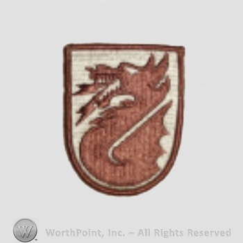 US Army Shoulder Sleeve Insignia: 5th Signal Command.