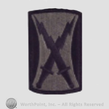 US Army Shoulder Sleeve Insignia: 106th Signal Brigade.