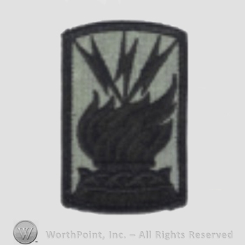 US Army Shoulder Sleeve Insignia: 187th Signal Brigade.