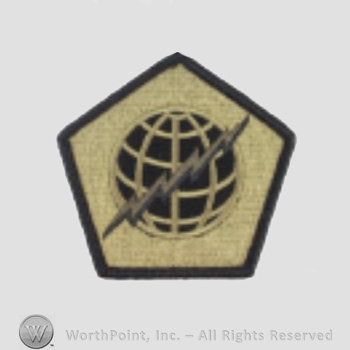 US Army Shoulder Sleeve Insignia: 505th Signal Brigade.