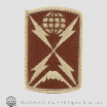 US Army Shoulder Sleeve Insignia: 1104th Signal Brigade.