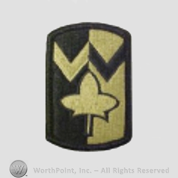 US Army Shoulder Sleeve Insignia: 4th Sustainment Brigade.