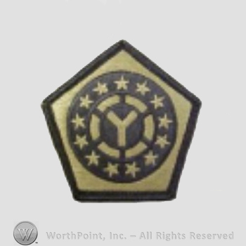 US Army Shoulder Sleeve Insignia: 108th Sustainment Brigade.