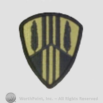 US Army Shoulder Sleeve Insignia: 369th Sustainment Brigade.