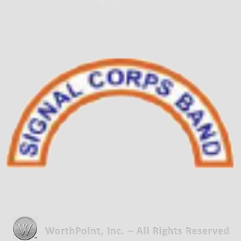 US Army Shoulder Sleeve Insignia: Signal Corps Band Tab.