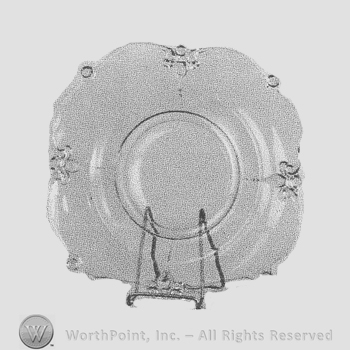 Glass pattern: Fleur de Lis; plate.