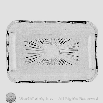 Glass pattern: Medium Flat Panel; tray.