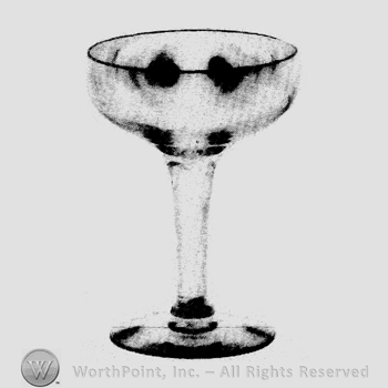 Glass pattern: Universal; saucer champagne.
