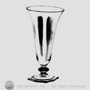 Glass pattern: Carcassonne; footed vase.