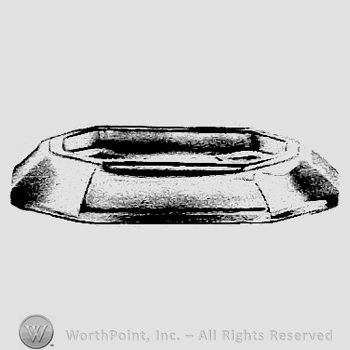 Glass pattern: Facet No. 440;ash tray.