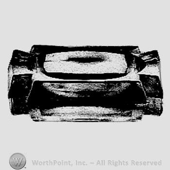 Glass pattern: Maltese Cross No. 442;ash tray.