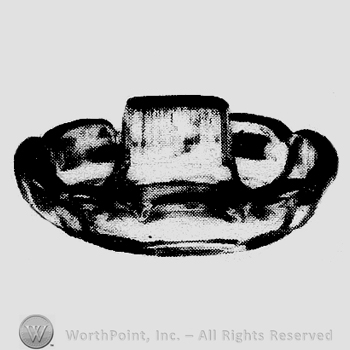 Glass pattern: Medium Flat Panel; ash tray.