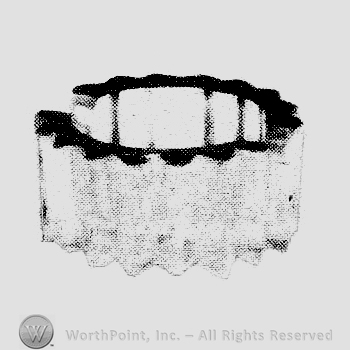 Glass pattern: Ridgeleigh; ash tray.