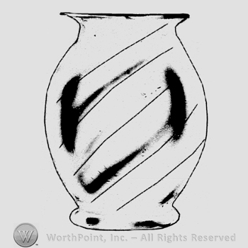 Glass pattern: Elaine; vase.