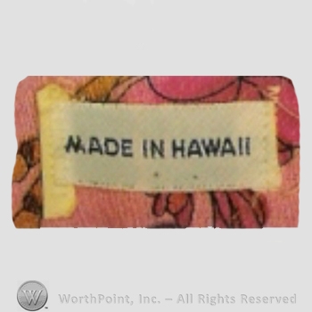 Clothing label : Made in Hawaii.