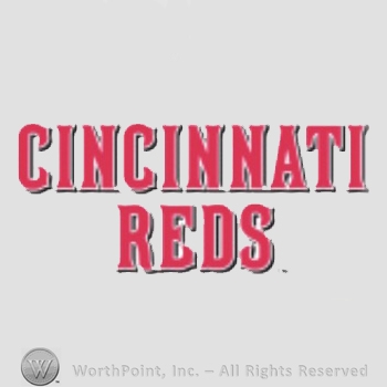 Cincinnati Reds sport logo: CINCINNATI REDS.