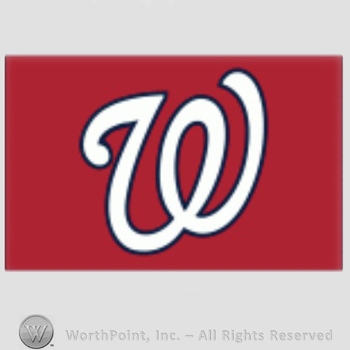 Washington Nationals sport logo: W.