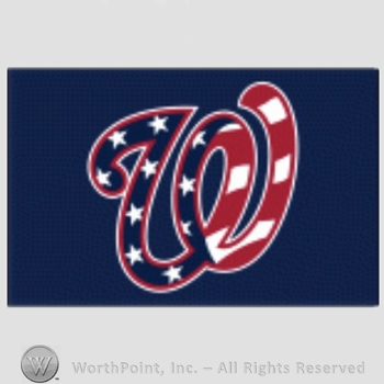 Washington Nationals sport logo: W.