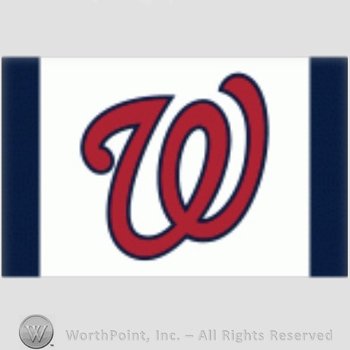 Washington Nationals sport logo: W.