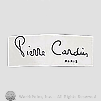 Clothing label : Pierre Cardin.