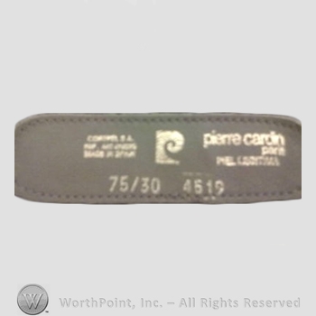 Clothing label : Pierre Cardin.