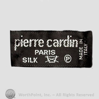 Clothing label : Pierre Cardin.