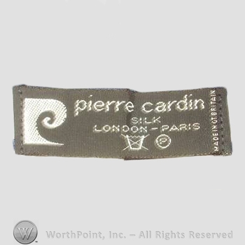 Clothing label : Pierre Cardin.