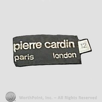 Clothing label : Pierre Cardin.