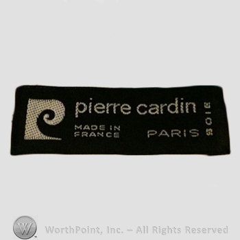 Clothing label : Pierre Cardin.
