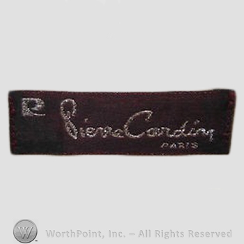 Clothing label : Pierre Cardin.