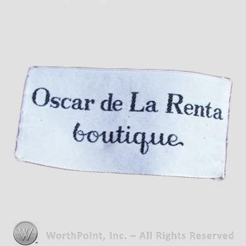 Clothing label : Oscar de la Renta.