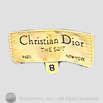 Clothing label : Christian Dior.