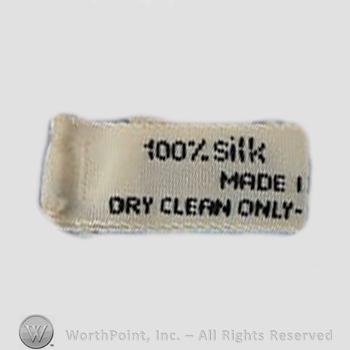 Clothing label : Christian Dior.