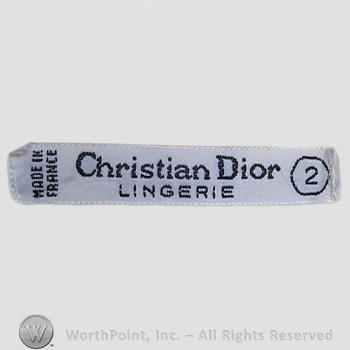 Clothing label : Christian Dior.