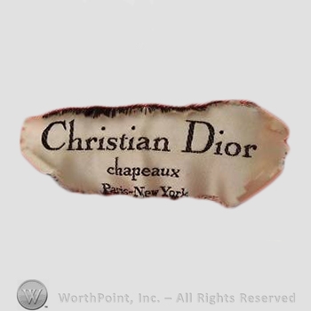 Clothing label : Christian Dior.