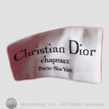 Clothing label : Christian Dior.