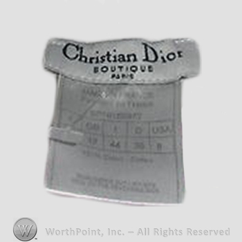 Clothing label : Christian Dior.