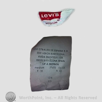 Clothing label : Levi Strauss.