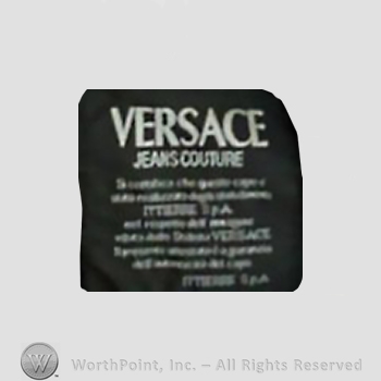 Clothing label : Versace.