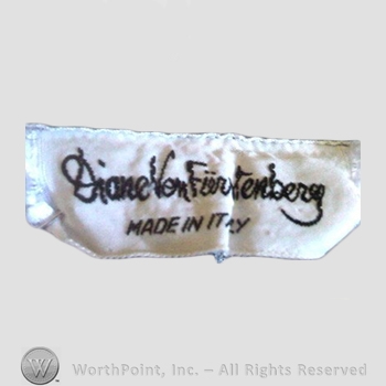 Clothing label : Diane von Furstenberg.